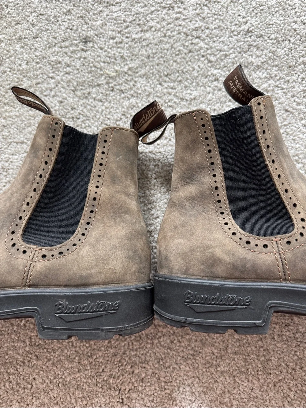 Blundstone Chukka Boots in Taupe Brown with Black Elastic Size 5.5 AU/UK